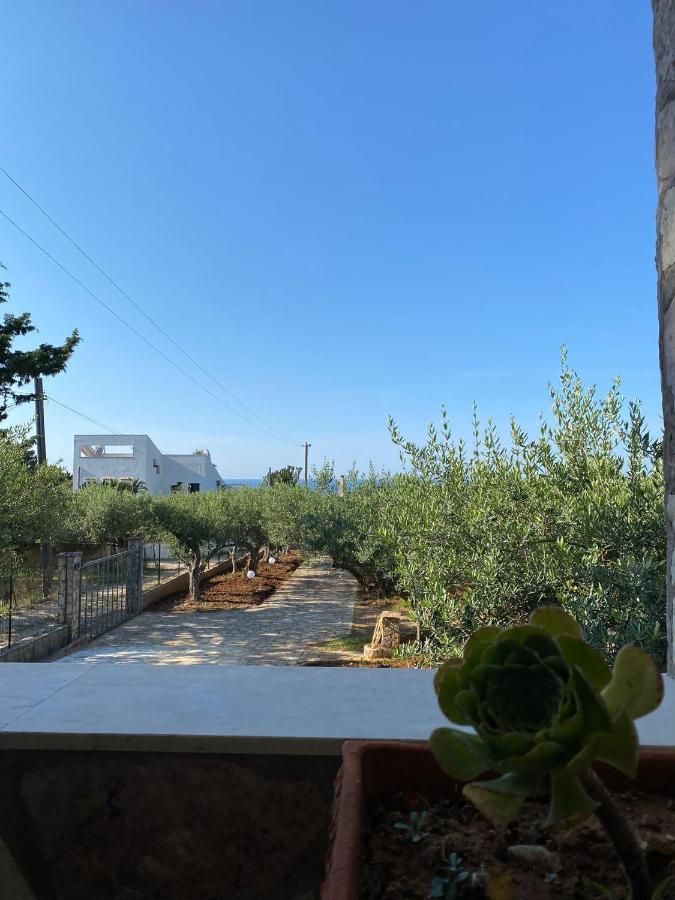 Villa L'Orizzonte Di Calabianca Castellammare del Golfo Buitenkant foto